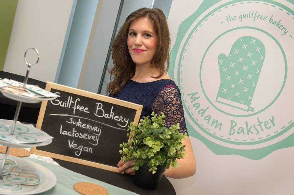 Laura Verhulst, Madam Bakster
