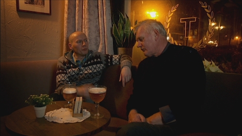 Wilde keuken aflevering 1 - Bier - Sven en Wouter op café - (c) VRT - NTR