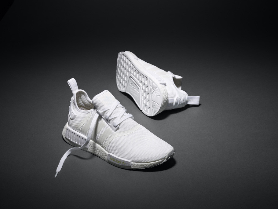 NMD_R1 Monochrome, el pack que define el futuro de la temporada