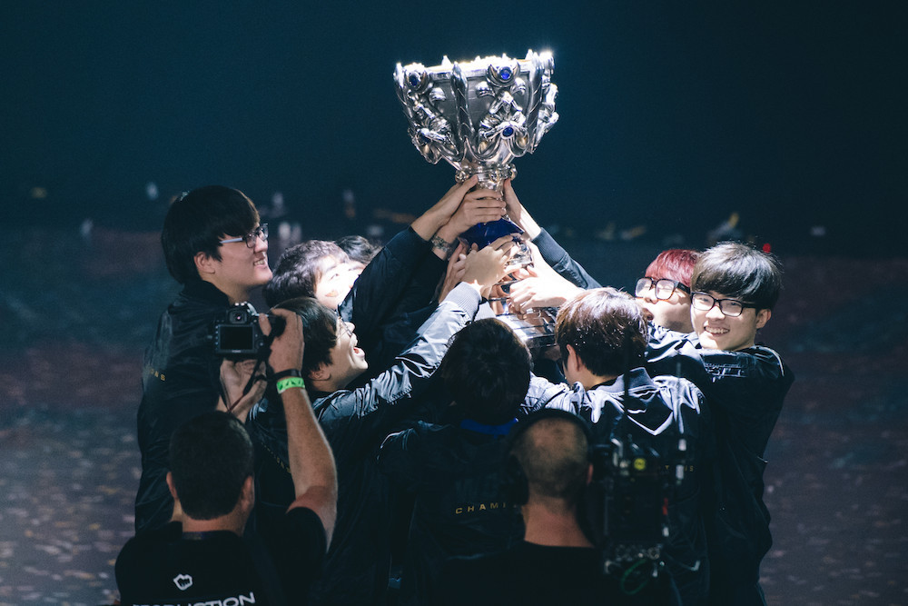 SKT T1 CAMPEÓN MUNDIAL DE LEAGUE OF LEGENDS