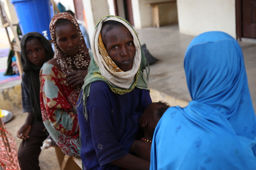 Patients wait at MSF’s health facility in the northeastern Nigerian town of Banisheikh, where the organisation runs an inpatient therapeutic centre and a paediatric ward. Photographer: Igor Barbero