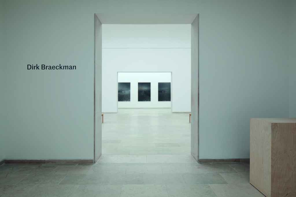 Vue de l’installation au Pavillon belge, 57e exposition internationale d’art, La Biennale di Venezia, Biennale Arte 2017 <br/>© Dirk Braeckman