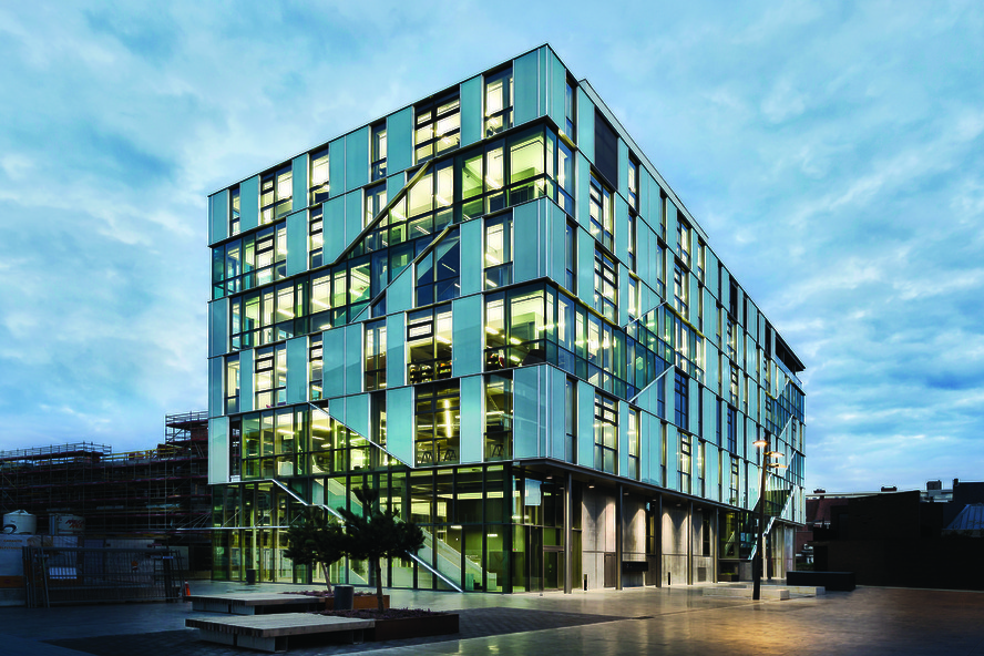 Reynaers' CW 50 Extensions: maximum natural light and thermal performance for ultimate design using sophisticated connections
