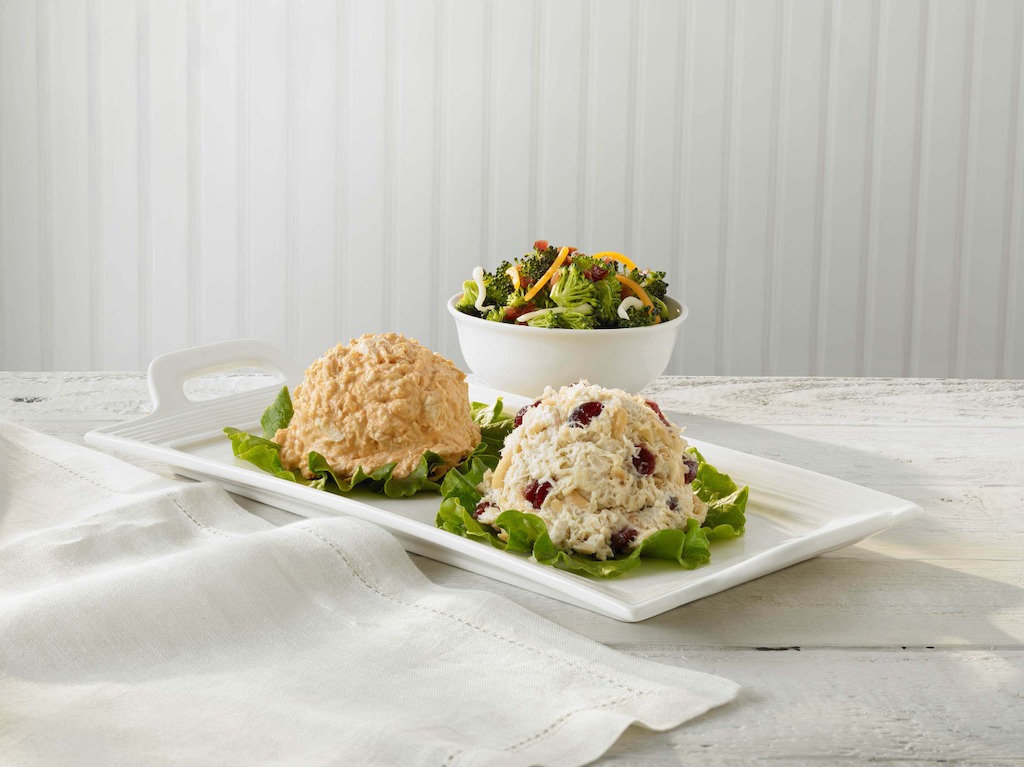Cranberry Kelli and Buffalo Barclay (photo credit Chicken Salad Chick)