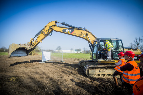 Eerste spadesteek Storm-windpark Geel