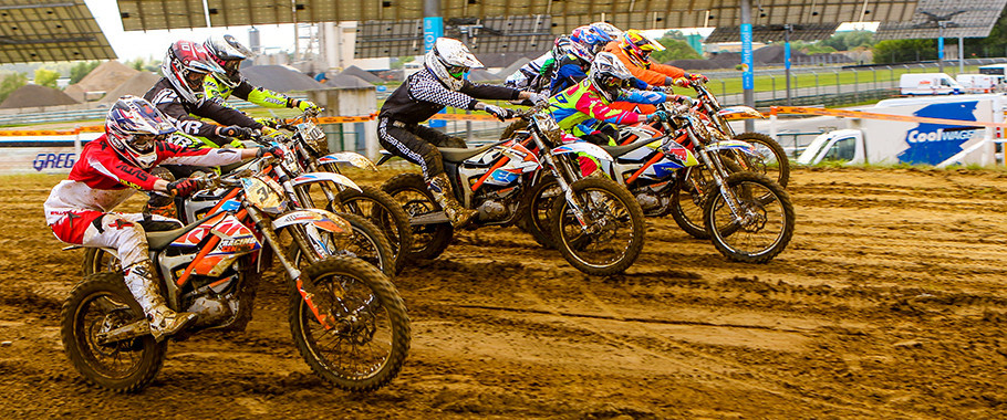 Aftermovie E-MX Race of Champions 2016