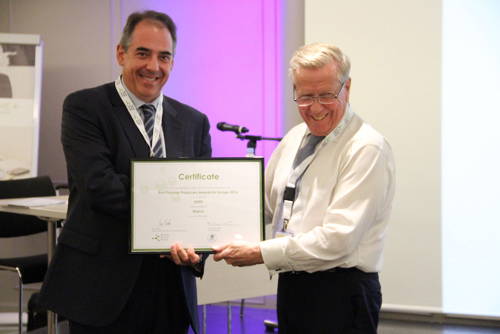 Winner in category HDPE: Repsol represented by Esteban Gimeno. Award handed by Ron Marsh, Chairman Polymers for Europe Alliance.
