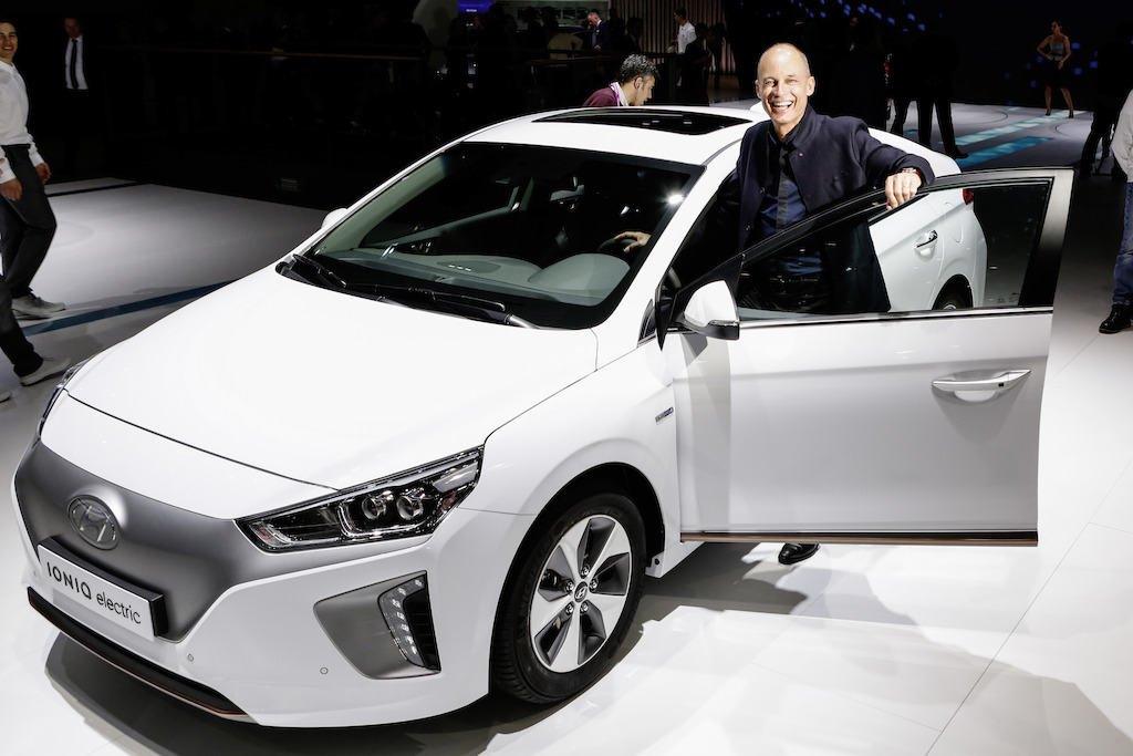 Bertrand Piccard & IONIQ Electric