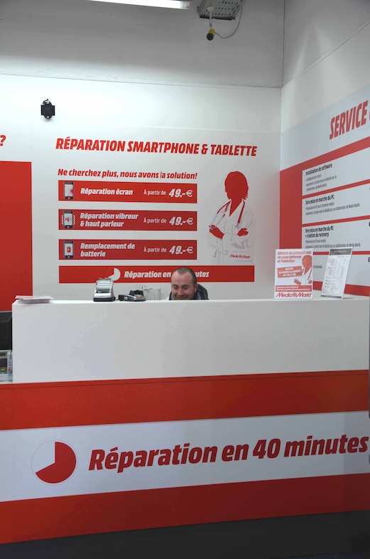 Een blik op enkele van de reeds operationele Solutions Corners in Belgische vestigingen (Gosselies en Sint-Lambrechts-Woluwe).