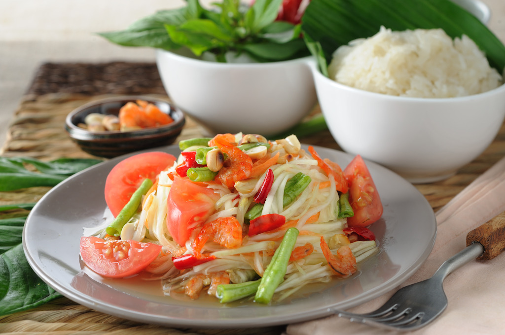 GREEN PAPAYA SALAD