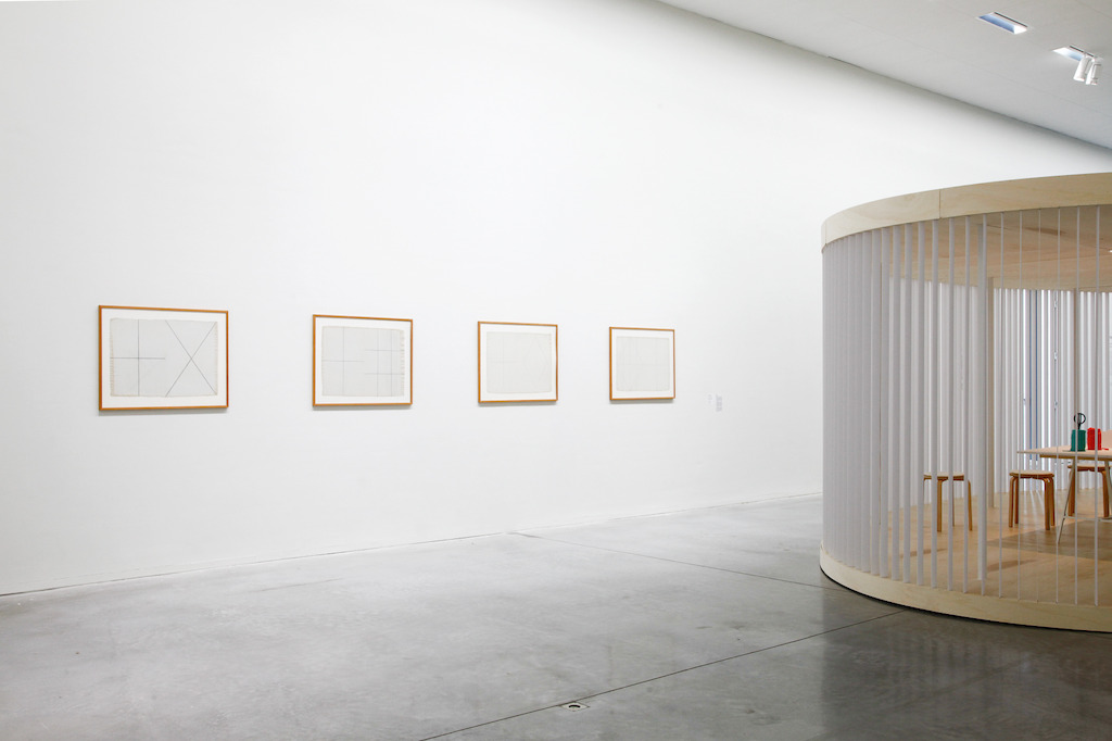 Tentoonstelling Twisted Strings. Zicht op de werken van Dan Van Severen<br/>Foto (c) 2016 KK / www.document-architecture.com