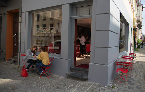 Universal Café 1
