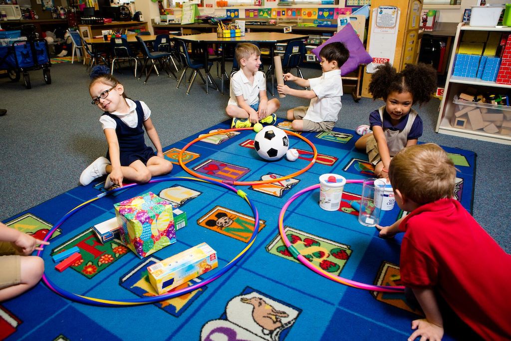 Sorting fun using 3D objects