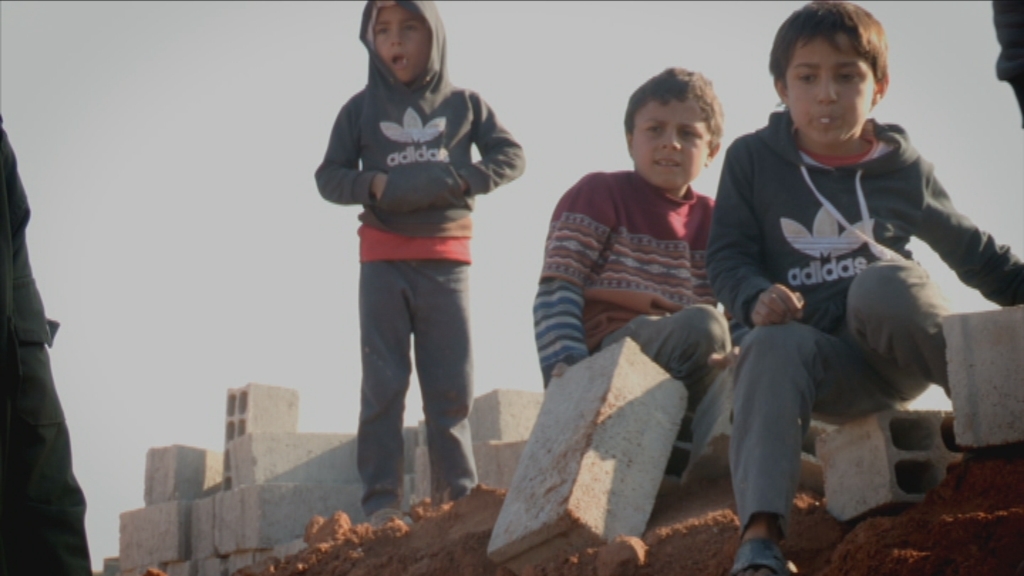 Vranckx - De bevrijding van Kobani - (c) Channel 4