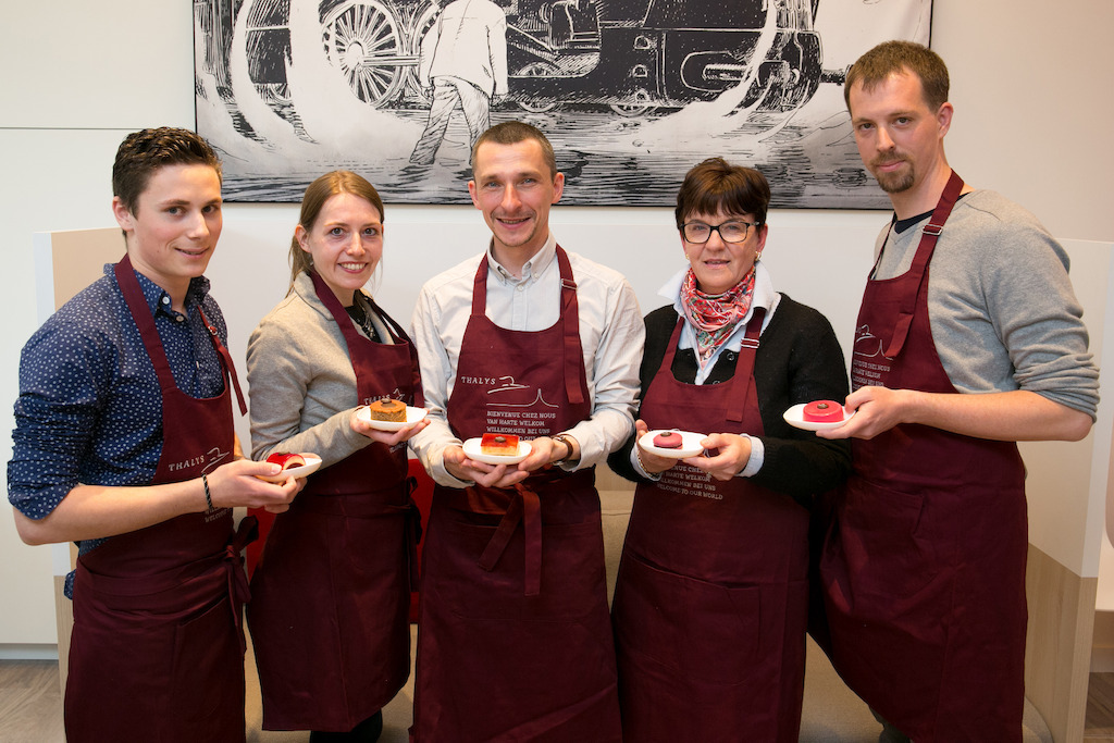 Les cinq finalistes - Eliaz Prenveille, Sophie Tostain , Liliane Reuther, Jean-François Laurent et Jérôme Cousty © Patrick Lazic