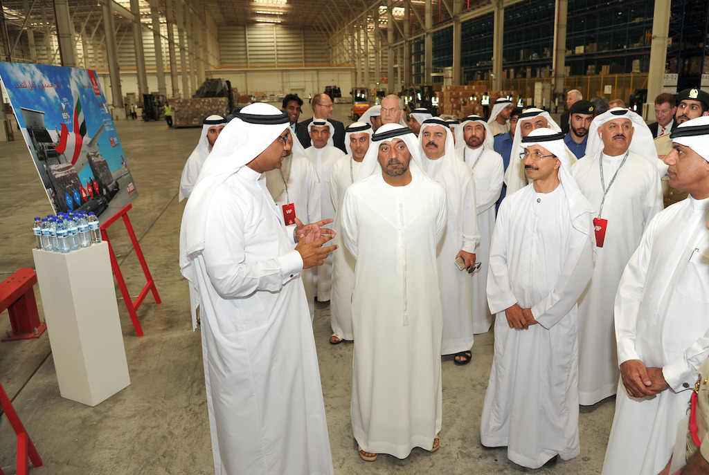 From left to right - Nabil Sultan, Emirates Divisional Senior Vice President, Cargo, explains to His Highness Sheikh Ahmed bin Saeed Al Maktoum, Chairman and Chief Executive of Emirates Airline and Group, His Excellency Sultan Ahmed Bin Sulayem, Chairman of Ports, Customs and Free Zone Corporation, His Execellency Ahmed Mahboob Musabih, Director of Dubai Customs and His Excellency Khalifa Al Zaffin, Executive Chairman of Dubai Aviation City Corporation (back right), some of the features of Emirates SkyCentral.