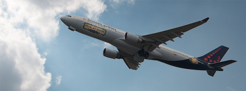 Tomorrowland plane 2015