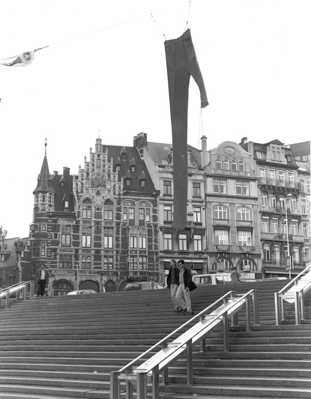 Brussels '97, one legged jeans