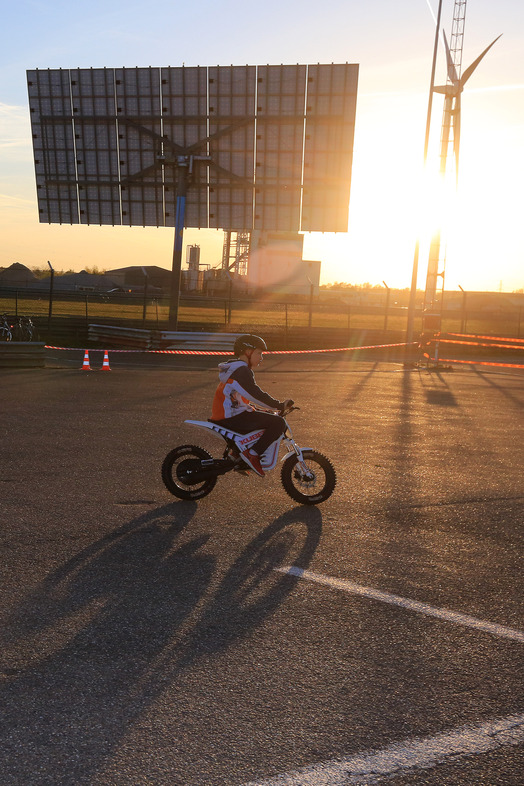 A young event visitor trying out the Kuberg credit: CDS