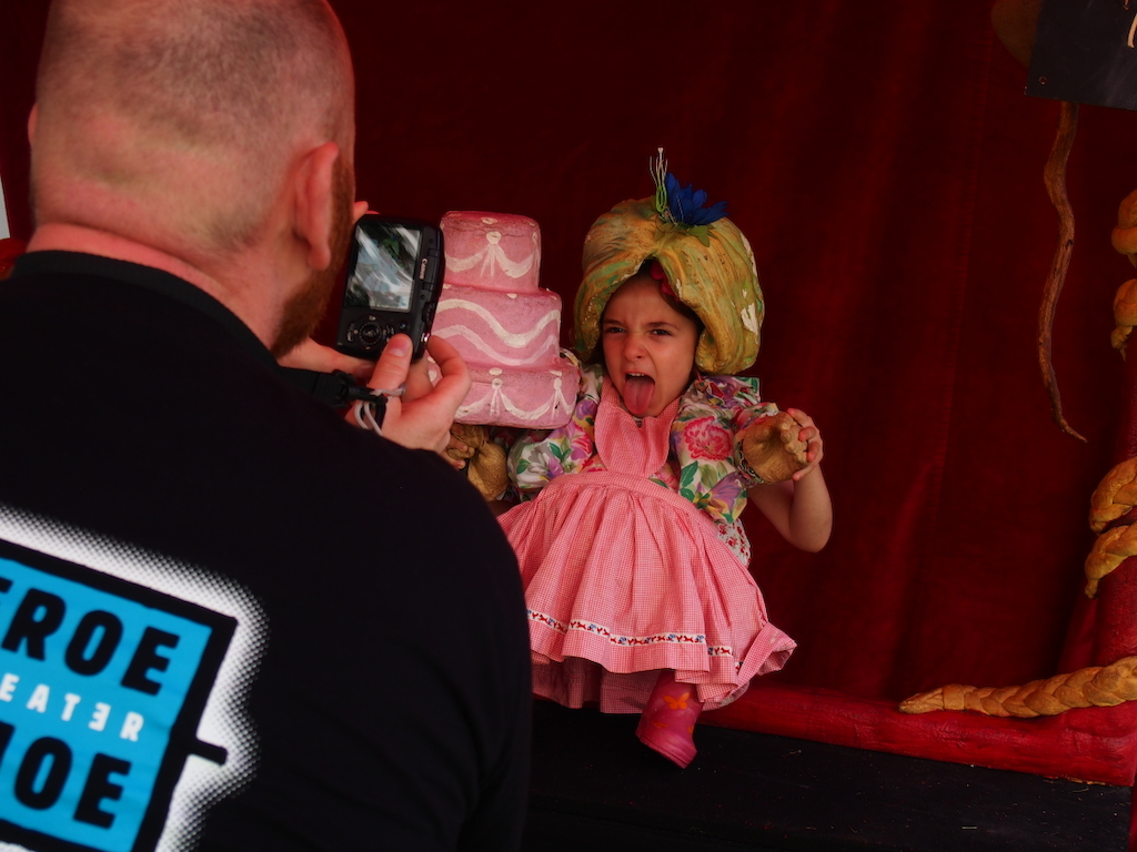 Fun bij het verkleden | Start zomerprogramma in de Museumspelstraat (c) Andy Merregaert