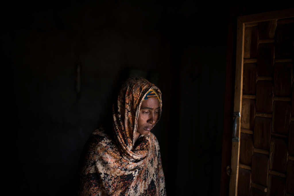 Jamila, widow from Bria. “My husband was killed at home on the 21 November 2016 when the neighbourhood was attacked. I stay here with my six children, with no help whatsoever. Without my husband, I don’t know how to feed my family. We’re afraid to leave the neighbourhood, we don’t have freedom anymore. We have suffered a lot in the past four months. At night we don’t sleep, we fear renewed attacks.” <br/>Photographer: Colin Delfosse