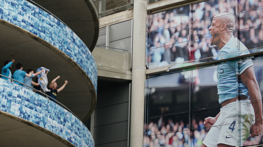 Still TV Spot 'Here's to you, Vincent Kompany'