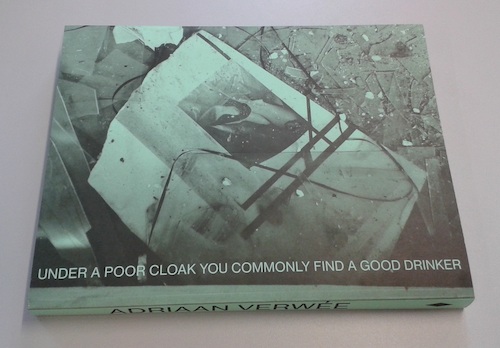 Cover publication "Under a poor cloak you commonly find a good drinker"
