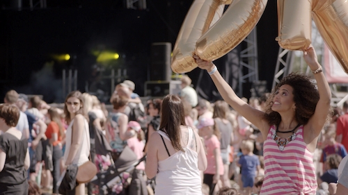 Tatyana Beloy in de videoclip van Ketnet Musical : Kadanza Together - (c) VRT