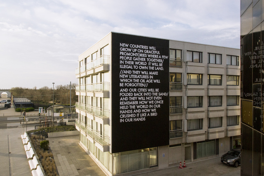 The Crystal Ship 2016 - Werk van Robert Montgomery