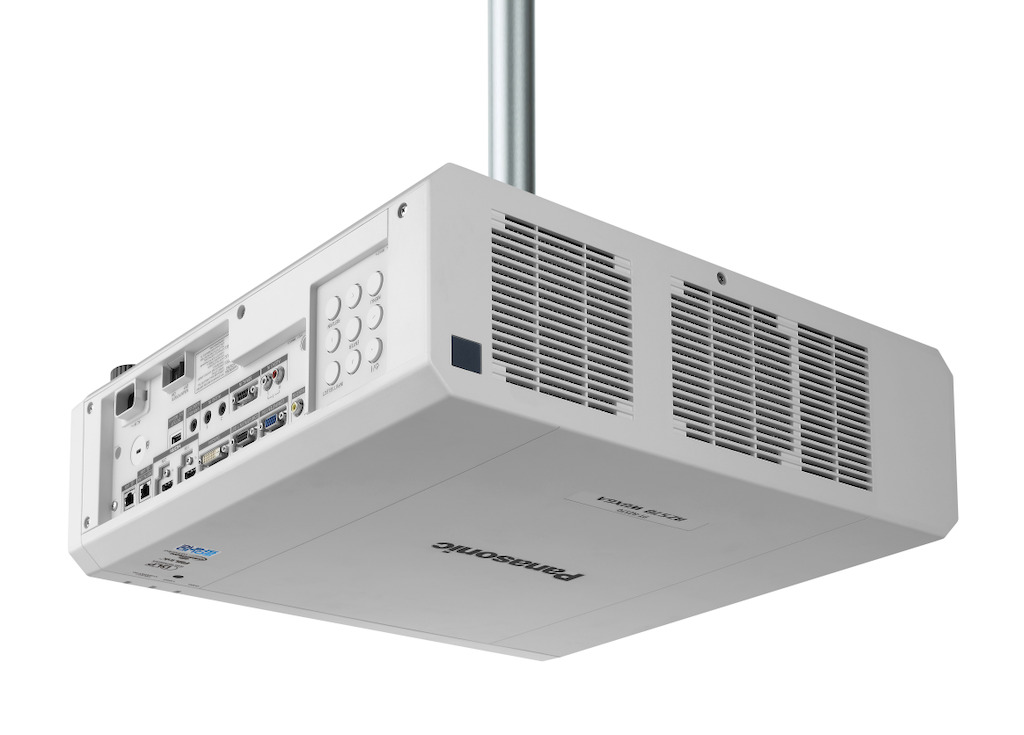 Panasonic Proyector PT-RZ570