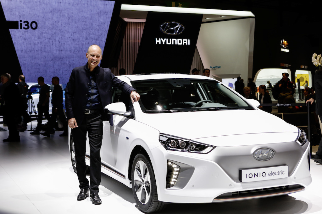 Bertrand Piccard & IONIQ Electric
