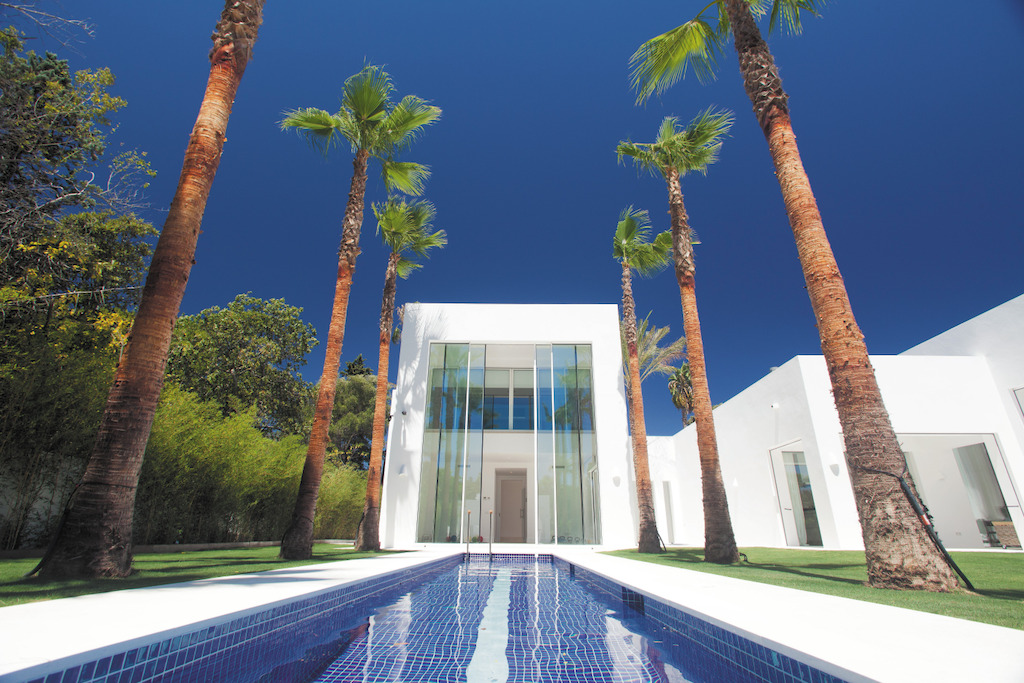 Hi-Finity<br/>Las Palmeras (Spain)