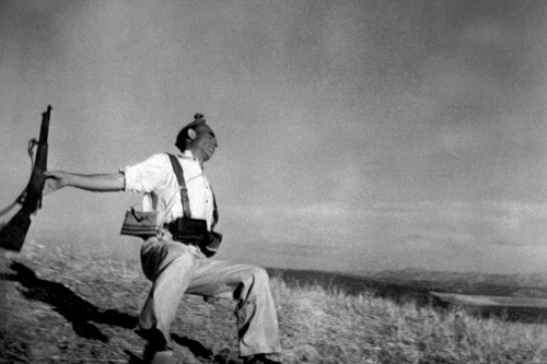 Loyalist Militiaman at the Moment of Death, 1936 Robert Capa © Magnum