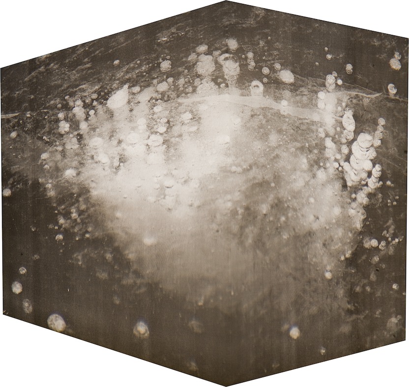 Arnaud De Wolf<br/>Ice cube<br/>2014 © Arnaud De Wolf