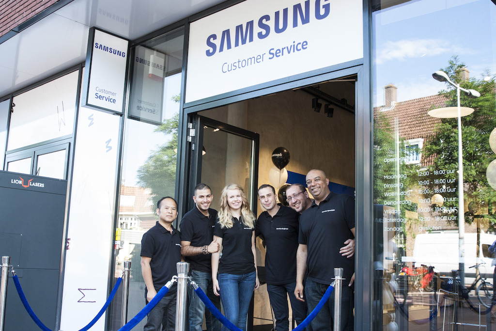 Samsung Service Center